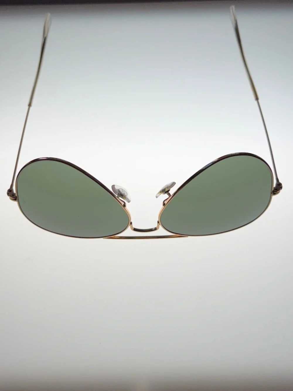 Ray-Ban~Aviator Classic~RB3025~Gold Frame:Green Lenses~Size 55-14
